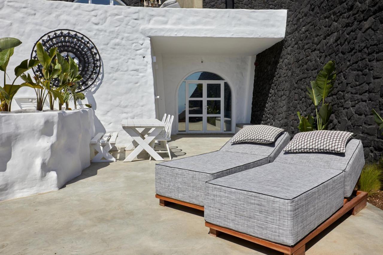 אימרוביגלי Theano Cave Suites & Villas מראה חיצוני תמונה