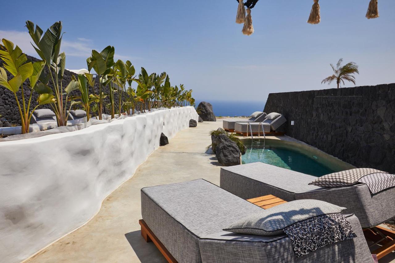 אימרוביגלי Theano Cave Suites & Villas מראה חיצוני תמונה