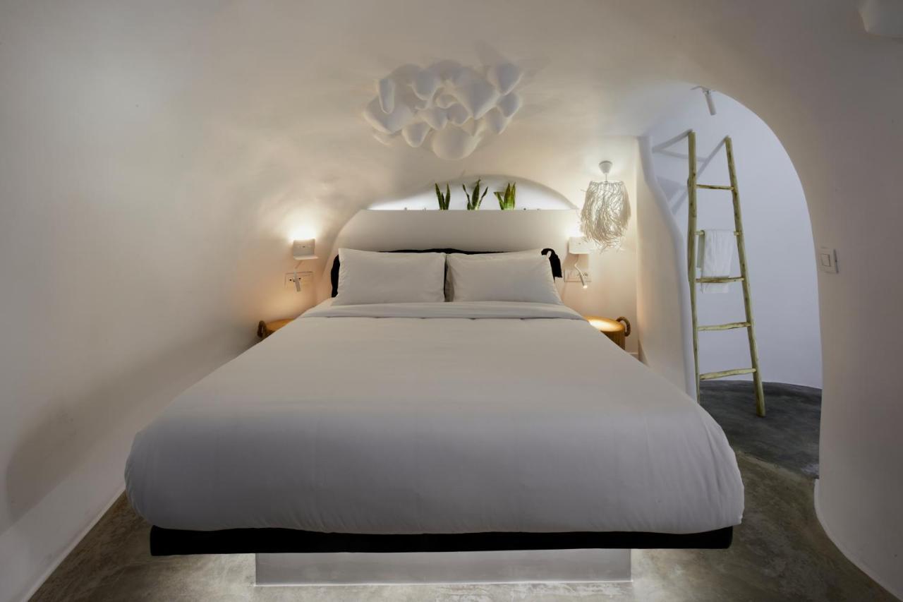 אימרוביגלי Theano Cave Suites & Villas מראה חיצוני תמונה