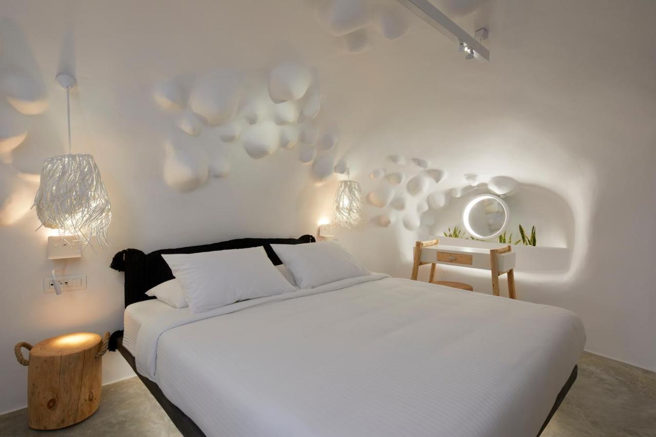 אימרוביגלי Theano Cave Suites & Villas מראה חיצוני תמונה