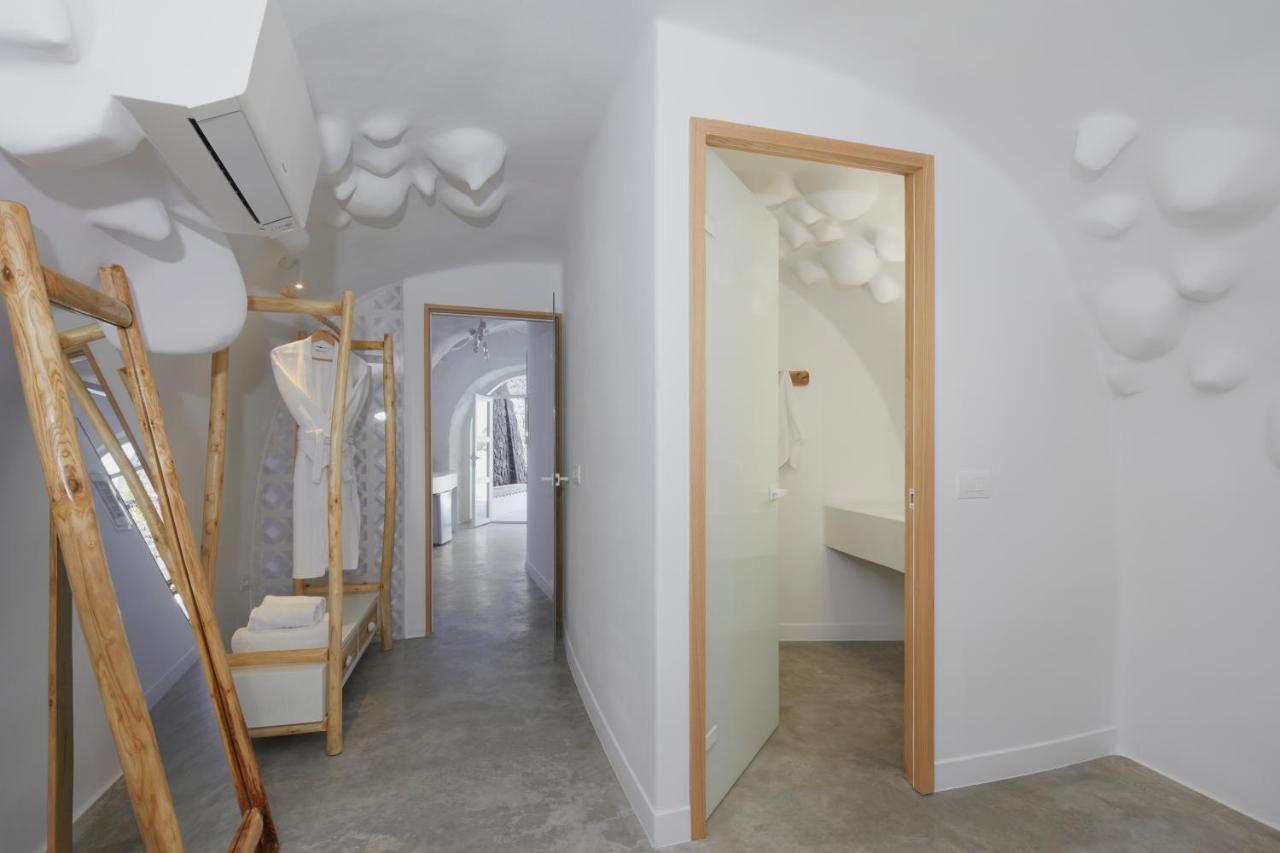 אימרוביגלי Theano Cave Suites & Villas מראה חיצוני תמונה