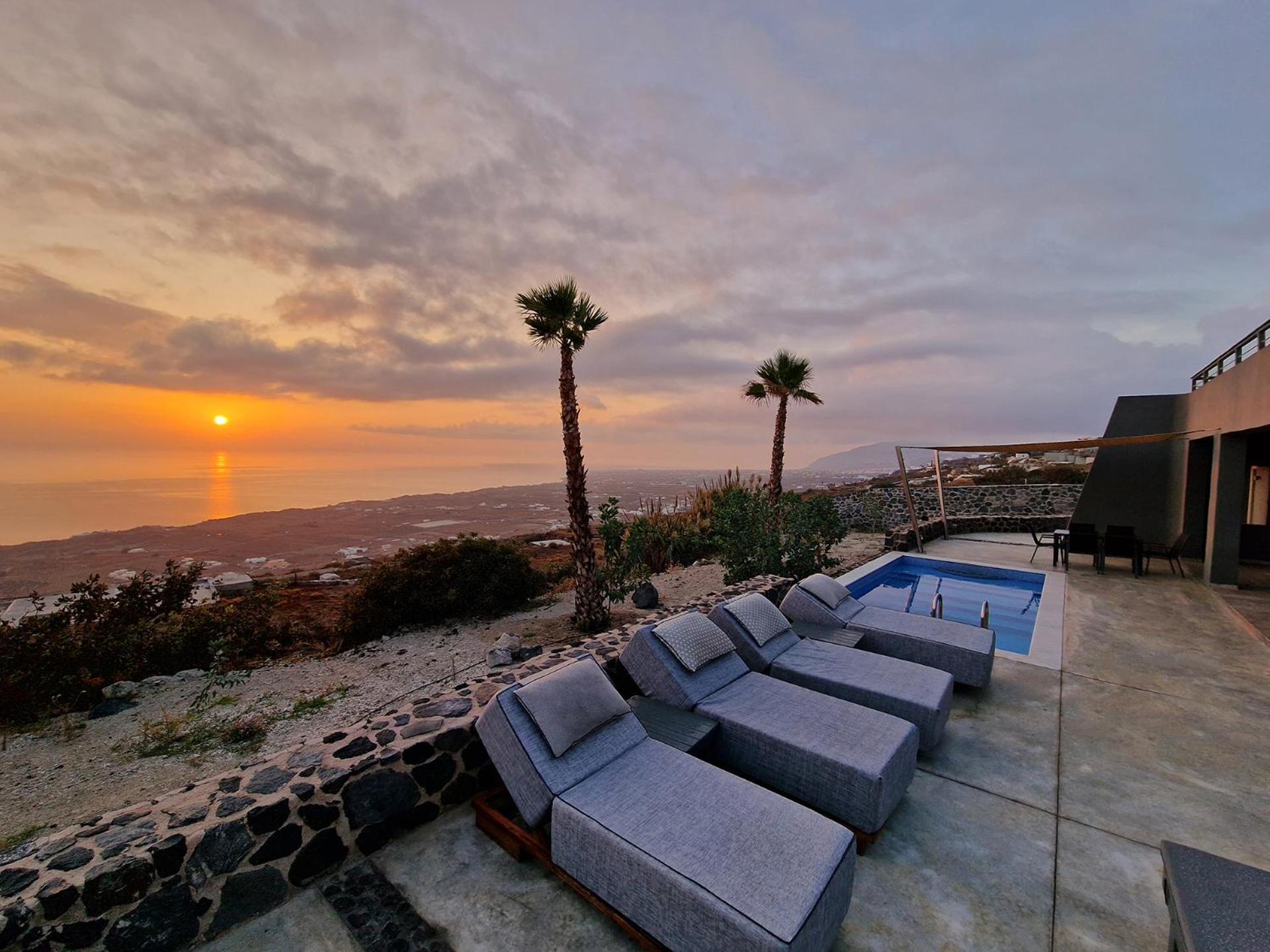 אימרוביגלי Theano Cave Suites & Villas מראה חיצוני תמונה